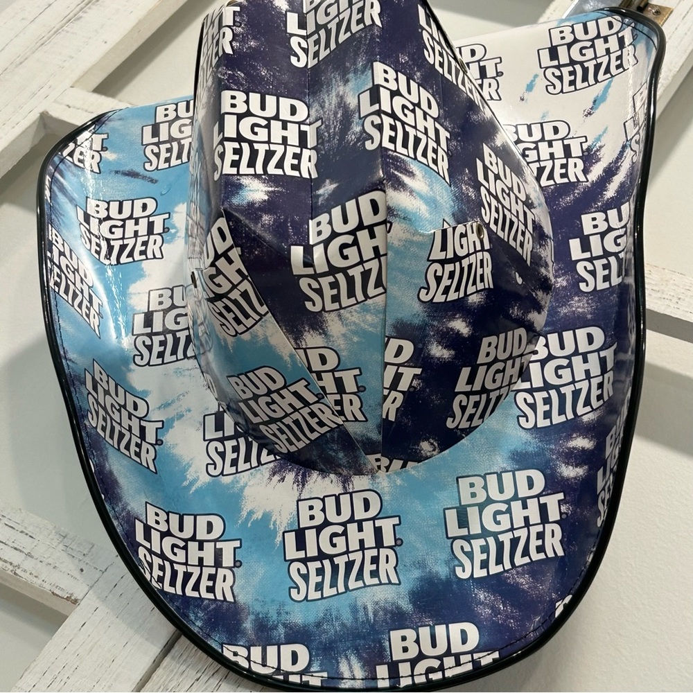 New Budweiser Cowboy Hat Bud Light Seltzer Recycled Beer Box One Size Fits Most - Picture 4 of 7